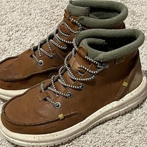 Hey Dude Green Boots with Chunky Sole and Padded Collar